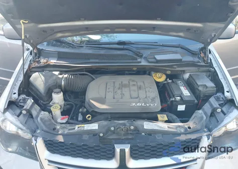 2017 Dodge Grand Caravan Gt from USA, damaged, VIN 2C4RDGEG8HR737832